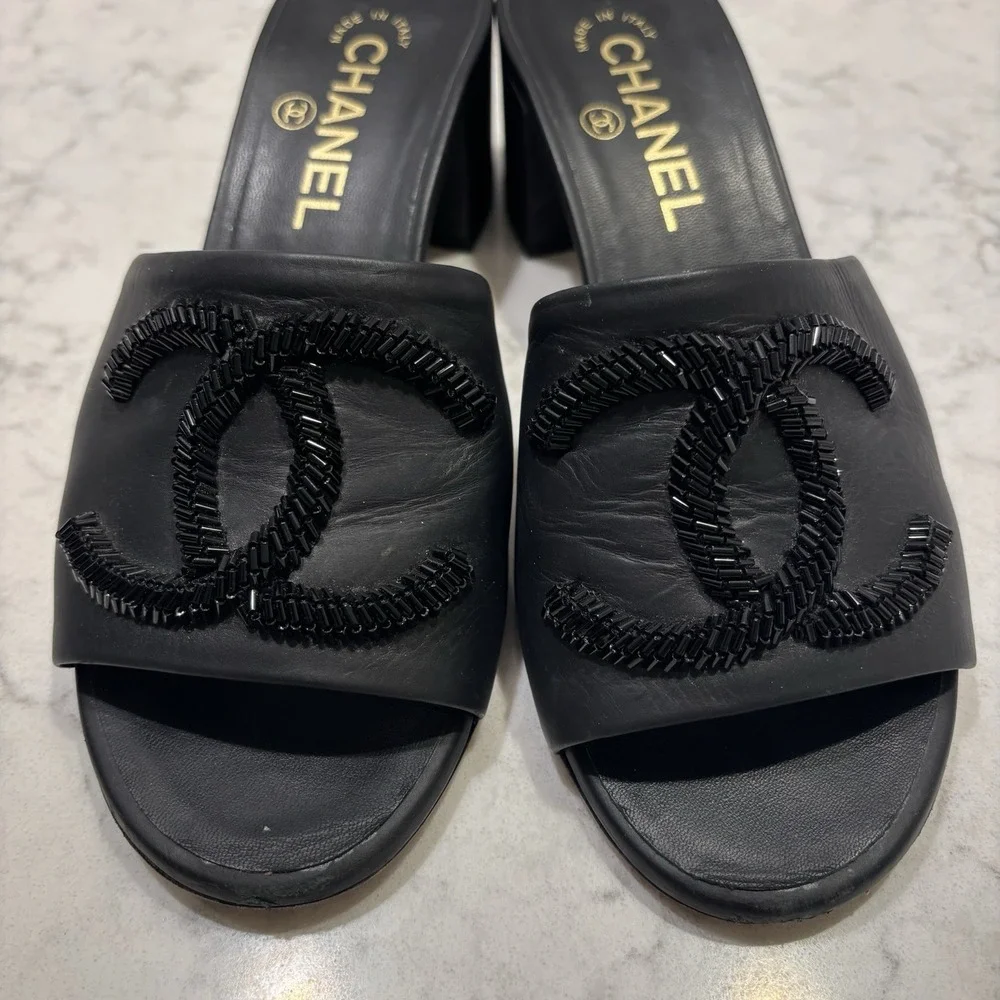 Chanel‎ Black Leather Beaded CC Logo Block Heel Mule Sandals 36.5 Made in Italy